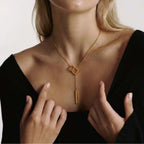 DROP LINE NECKLACE